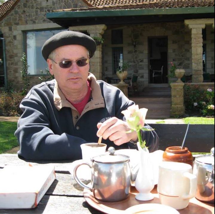 Prof. Robert Carlson